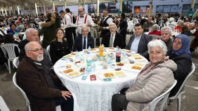 Nilüfer’de ilk iftar sofrası İhsaniye’de kuruldu