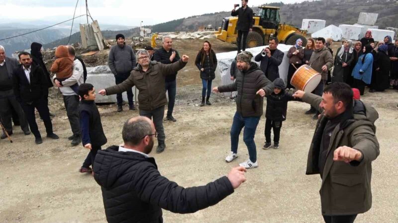 Bursa’nın Orhaneli ilçesine bağlı Firoz köyünün yakınlarına yapılmak istenen mermer