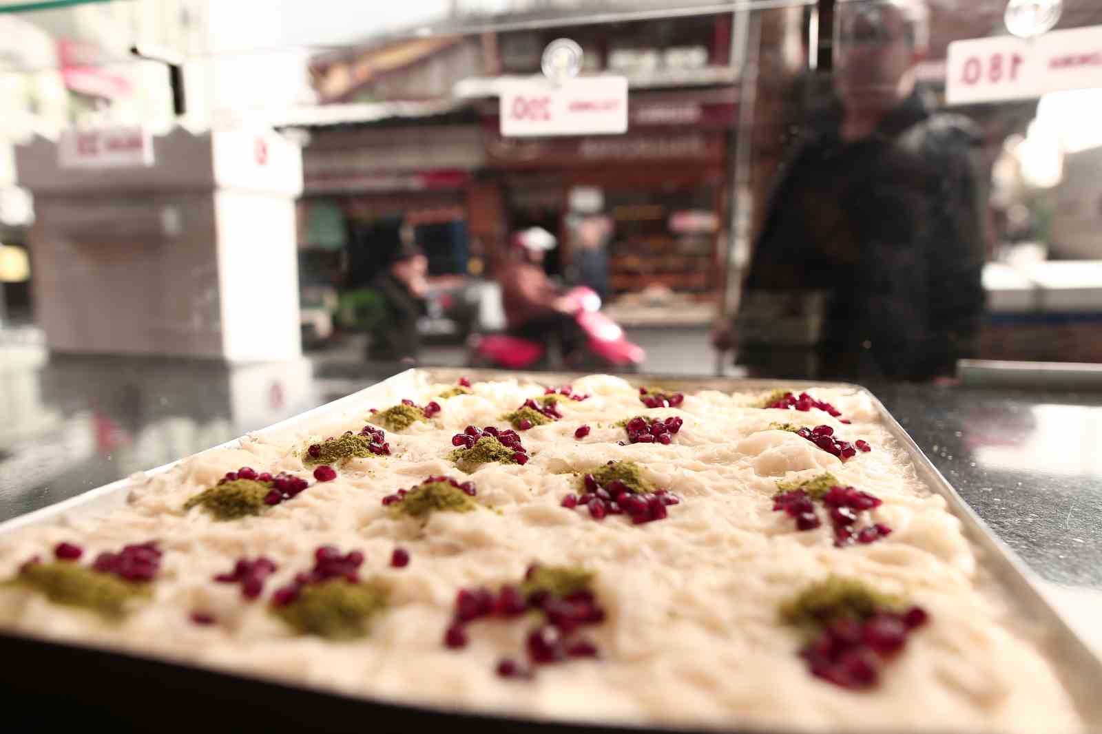 İftar sofralarının vazgeçilmez tatlısı… İşte Bursa’daki fiyatı…