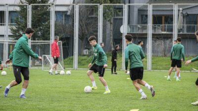 Bursaspor’da hazırlıklar sürüyor