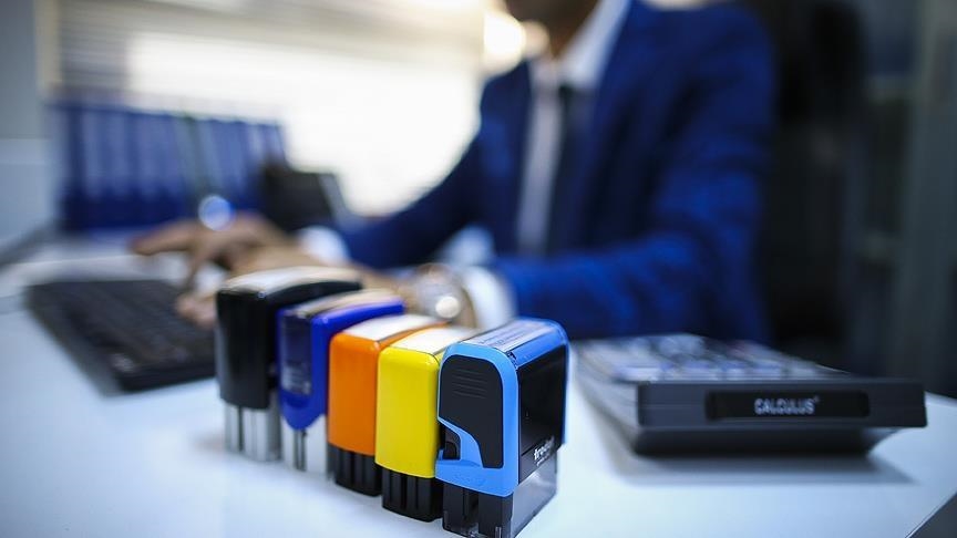 Memur ücretsiz izindeyken çalışabilir mi? Önemli bilgiler burada…