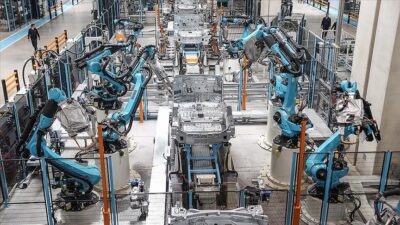 Sanayi ve teknolojide tam gaz