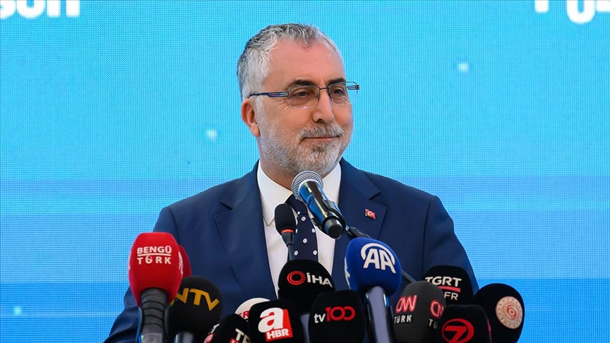 Bakan açıkladı! Emeklilere özel indirim ve kampanyalar geliyor