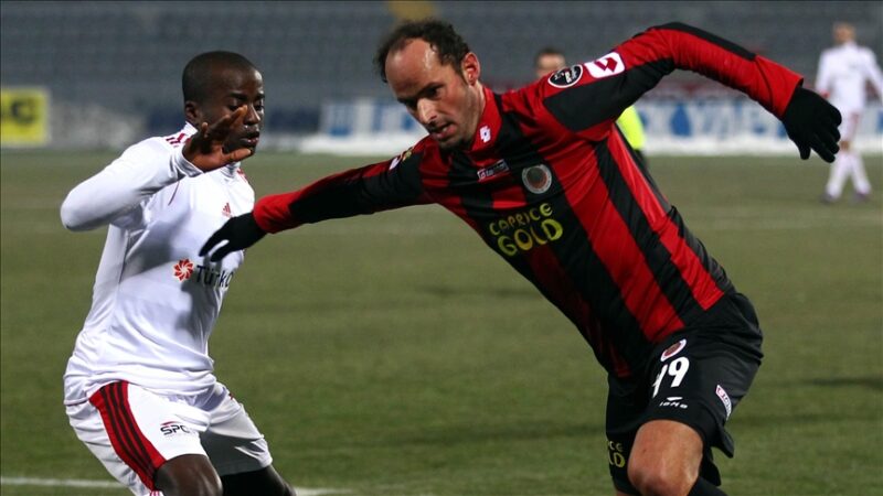 Rahatsızlığı nedeniyle vefat eden A Milli Futbol Takımı'nın eski oyuncularından