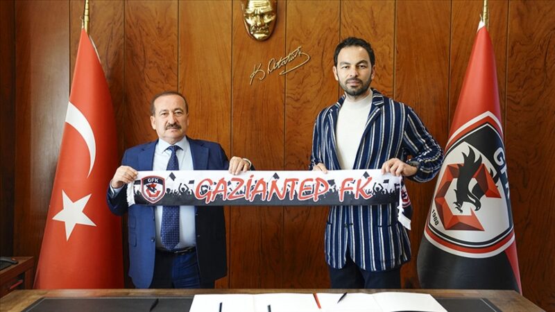 Trendyol Süper Lig ekiplerinden Gaziantep FK, teknik direktör Selçuk İnan