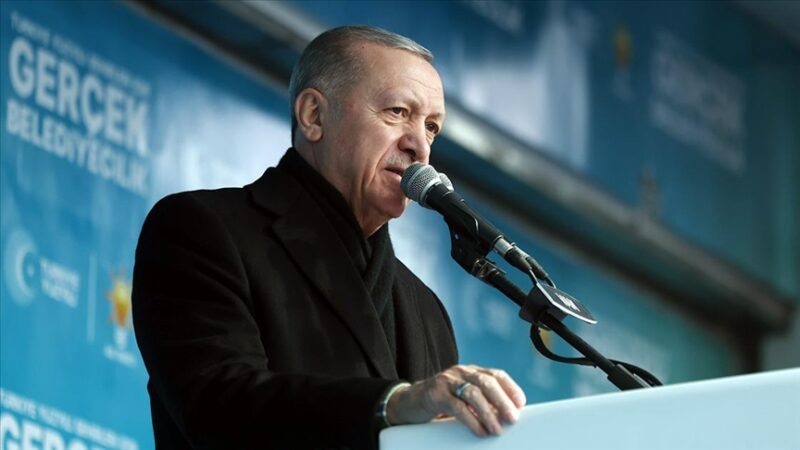 Cumhurbaşkanı Recep Tayyip Erdoğan, muhalefeti eleştirerek "Artık maskelerin inme vakti