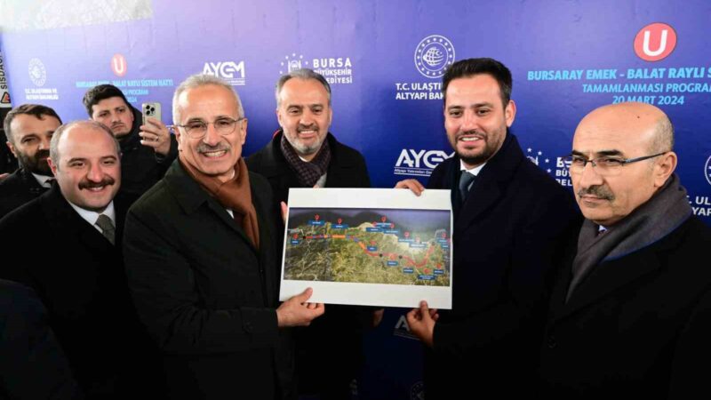 Bir dizi açılış için Bursa’ya gelen Ulaştırma ve Altyapı Bakanı