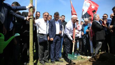 Bozbey ‘Yeniden Yeşil Bursa’ için ilk adımı attı