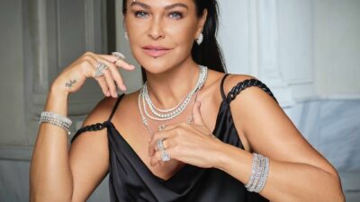 Hülya Avşar’dan mayolu paylaşım!