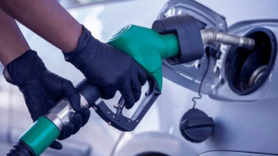 Motorine indirim geldi