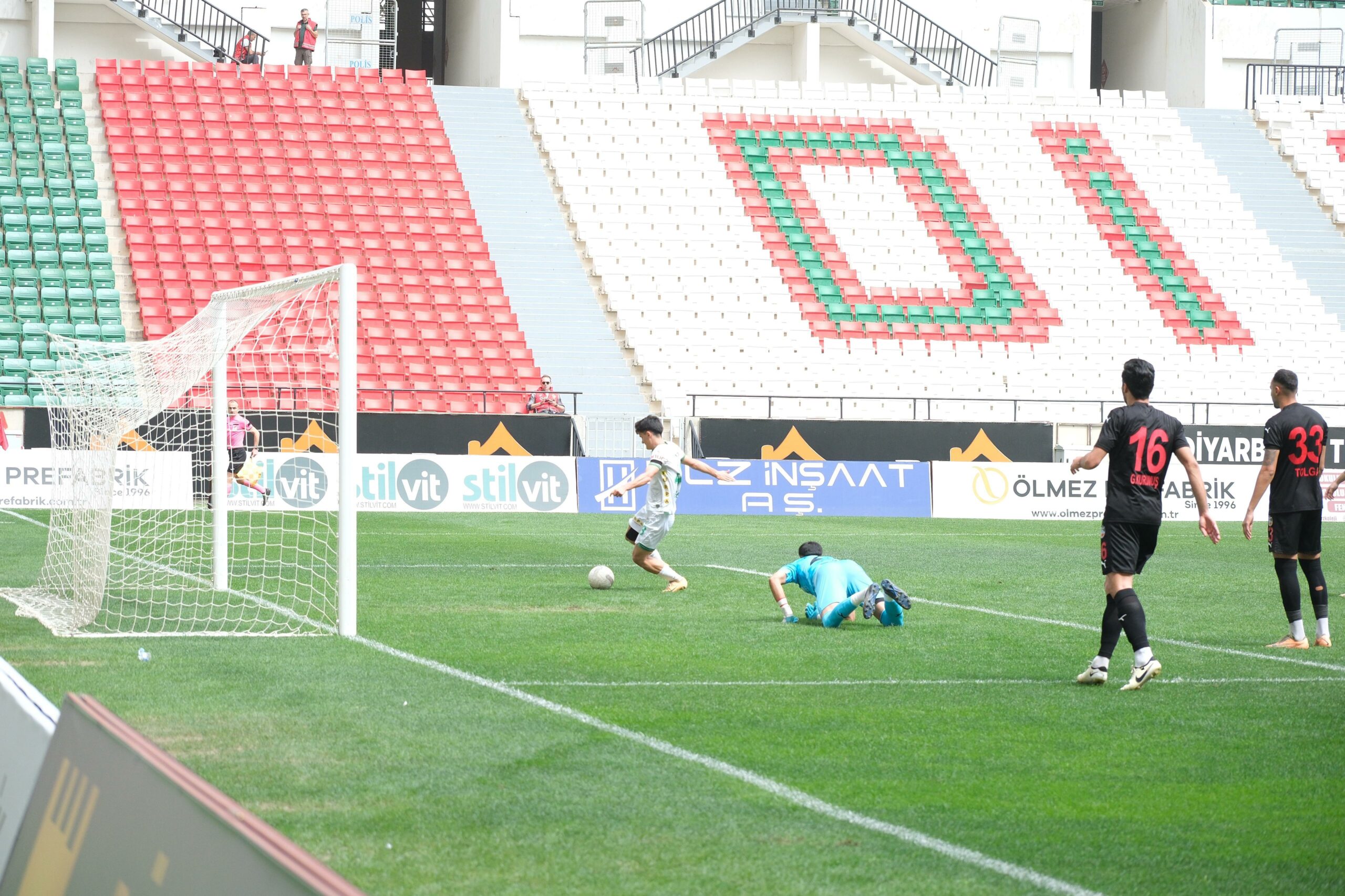 Bursaspor’un yüzü Diyarbakır’da da gülmedi! Timsah attı ama yetmedi…