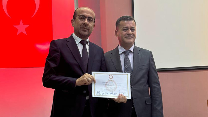 Bursa’da ilk mazbatayı o başkan aldı