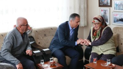 Bakanı Yerlikaya’dan şehit ailelerine ziyaret