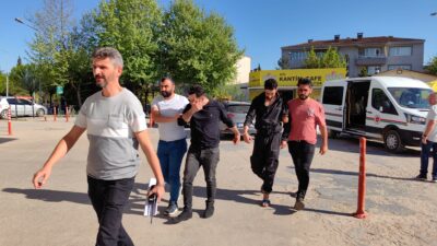 Bursa’da yabancı uyruklu uyuşturucu tacirleri tutuklandı