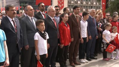 Bursa’da 23 Nisan coşkusu