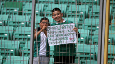 Bursaspor’a sevdalarını böyle dile getirdiler!