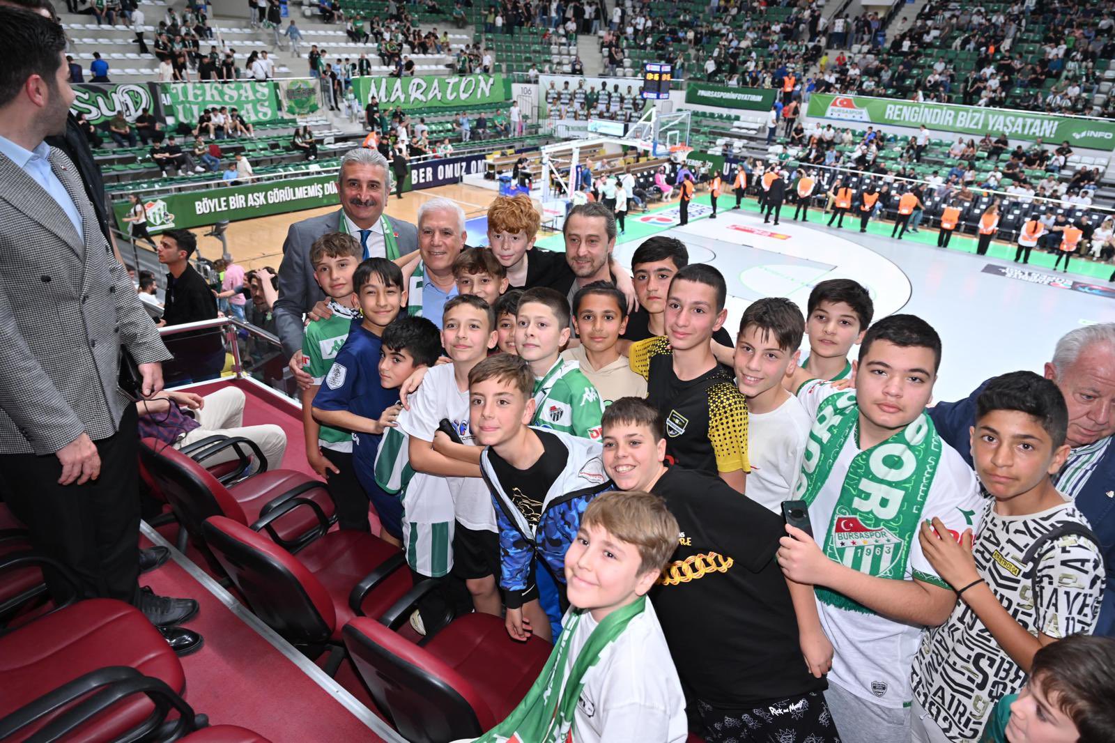 Başkan Mustafa Bozbey’den Bursaspor paylaşımı