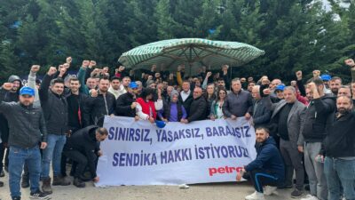 Bursa’nın bu fabrikasında üretim durdu! İşçilere destek ziyaretleri…