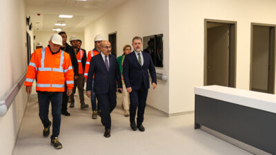 Bursa’nın yeni hastanesine Vali Demirtaş’tan inceleme