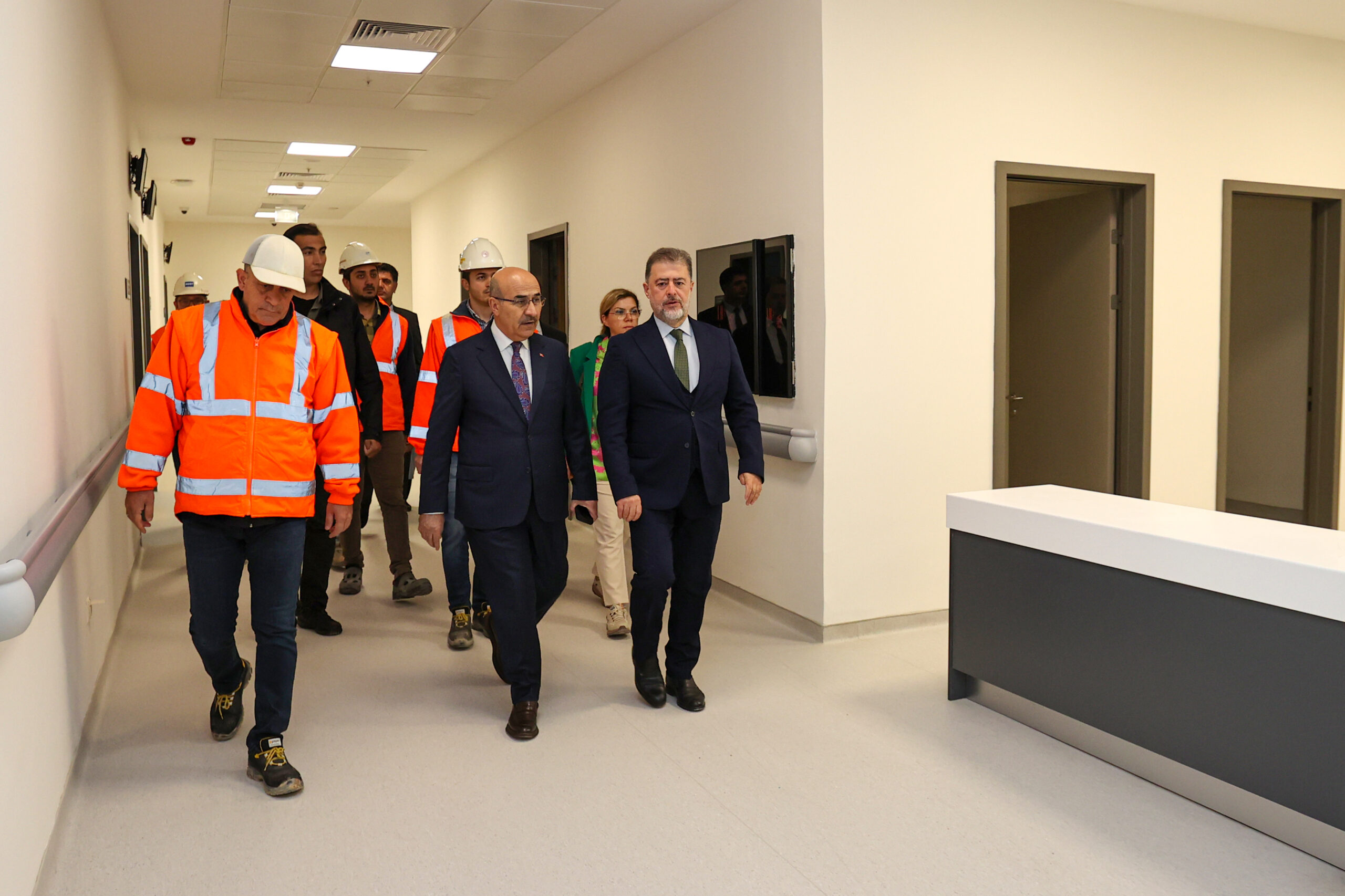 Bursa’nın yeni hastanesine Vali Demirtaş’tan inceleme