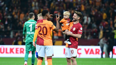 Galatasaray’da Mertens gelişmesi
