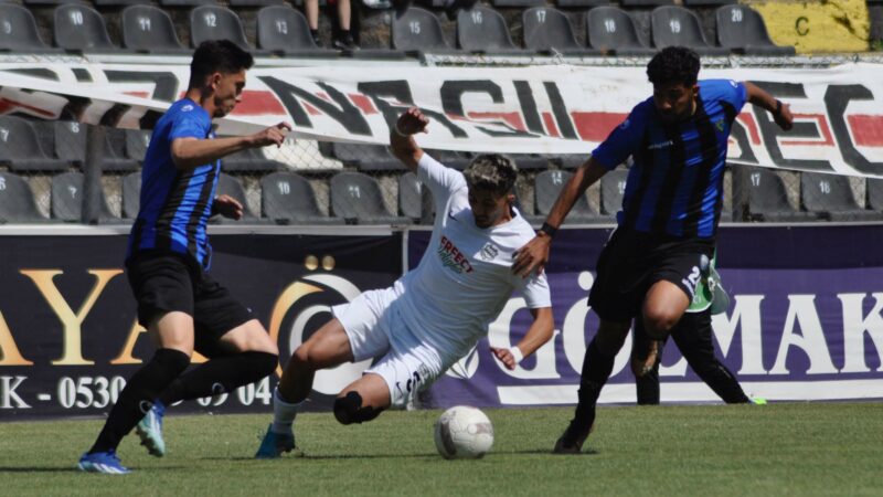 TFF 2. Lig Beyaz Grup'taki temsilcilerimizden Karacabey Belediyespor, Nazilli Belediyespor’u