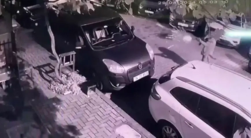 Dehşet! 5 dakika arayla 2 iş yeri tarandı