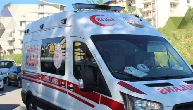 Kaza yapan araç alev aldı: Sürücü hayatını kaybetti