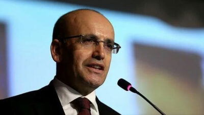 Bakan Şimşek’ten sıkı para politikası mesajı