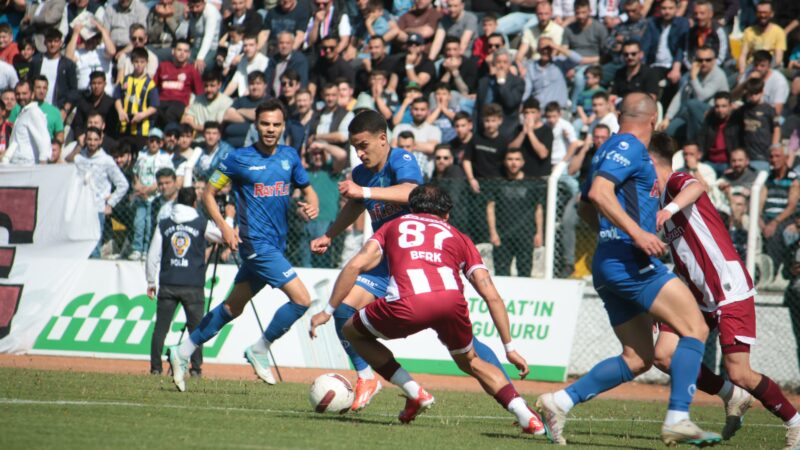 3. Lig’deki Bursa takımı deplasmandan eli boş döndü TFF 3.Lig 4. Grup’taki Bursa ekibi Yıldırımspor Tokat Belediye Plevnespor’a