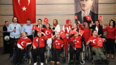 Osmangazi Belediyesi Bakım ve Rehabilitasyon Merkezi (BAREM) bünyesinde eğitim gören