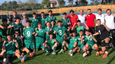 Bursaspor U17 şampiyon!