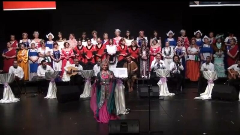 Bursa Nilüfer Kadın Korosu Mısır yolcusu 175 kişilik kadın korist kadrosu ve farklı müzik türlerini seslendirmesiyle