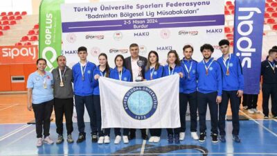 BUÜ Badminton Takımı süper ligde