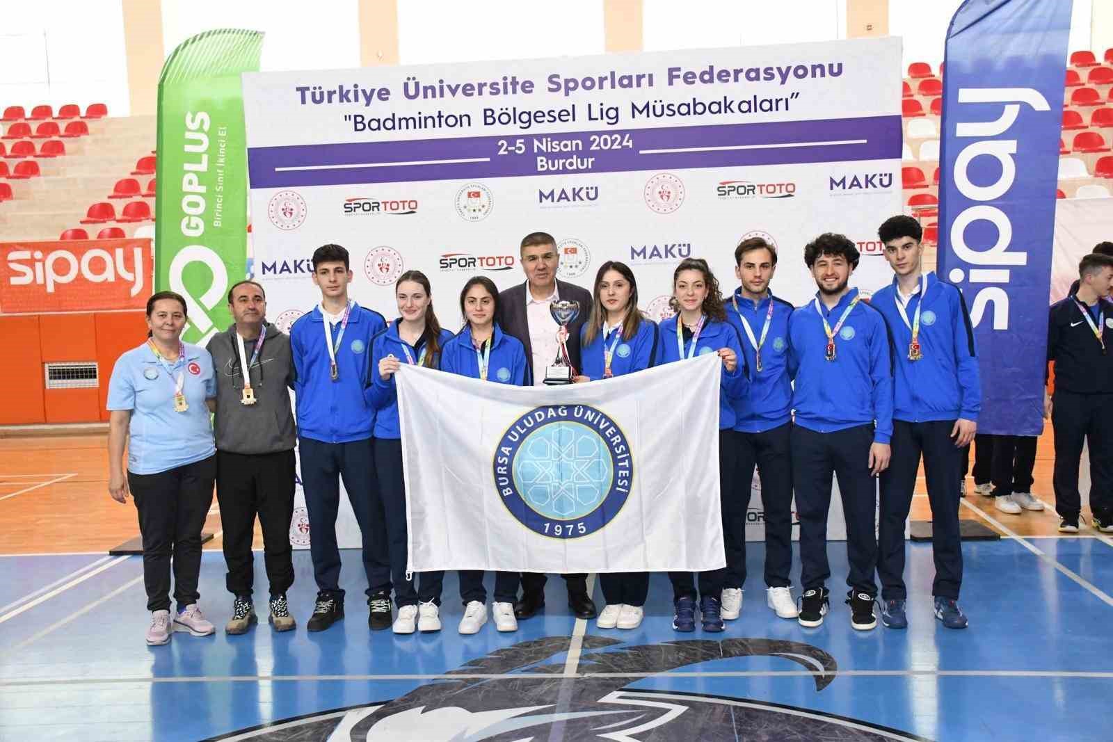 BUÜ Badminton Takımı süper ligde BUÜ Badminton Takımı süper ligde