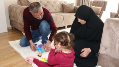 22 yıllık evlat hasretleri son bulan ailede çifte bayram sevinci