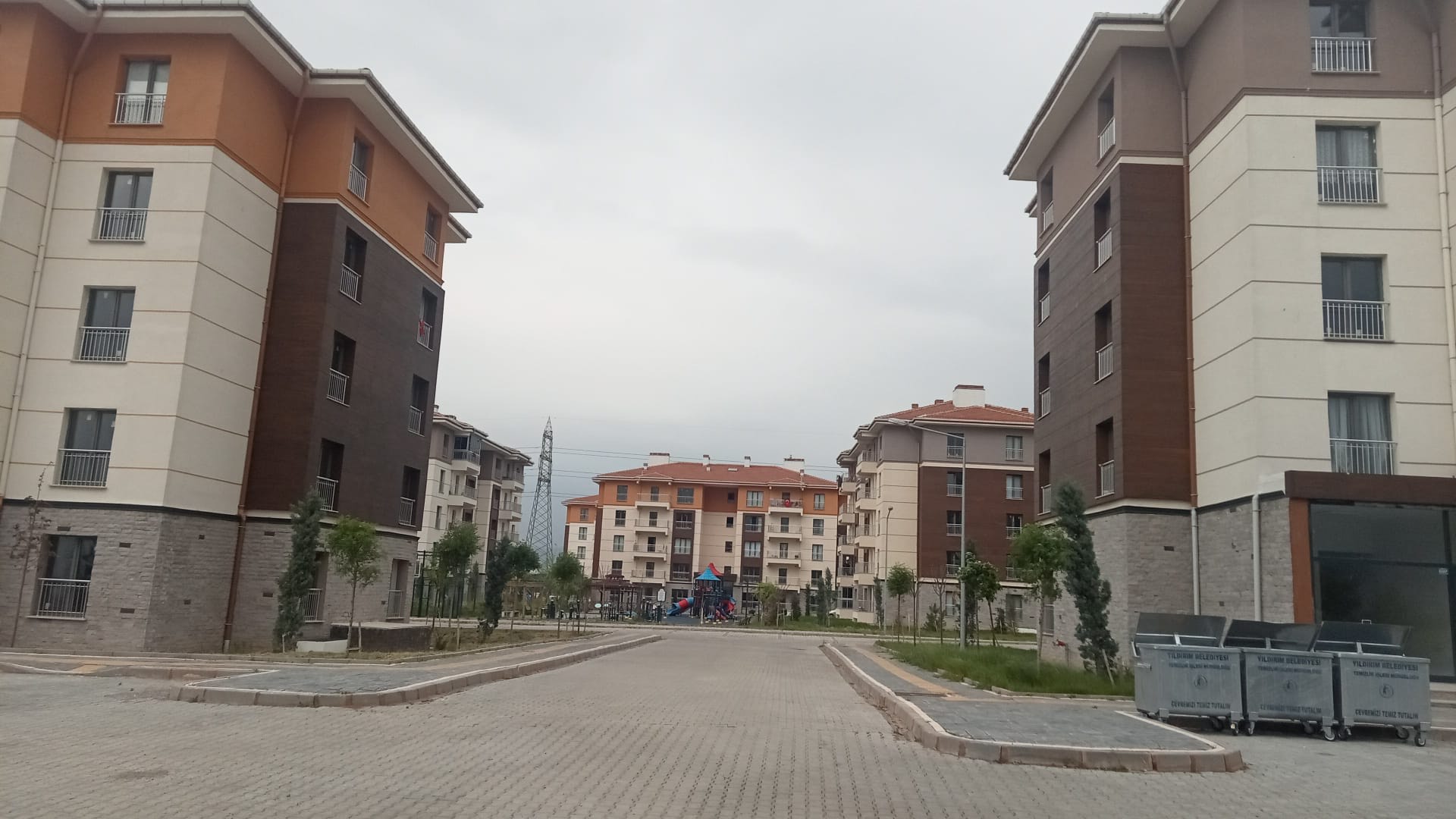 Bursa’nın bu bölgesindeki TOKİ sakinleri dertli!