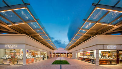 İnegöl AVM, temmuza da dopdolu giriyor