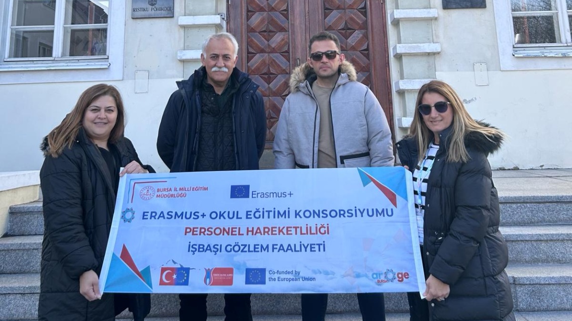 Bursa Turgay Ciner İlkokulu öğretmenlerinden Estonya’ya ziyaret Bursa Turgay Ciner İlkokulu öğretmenlerinden Estonya’ya ziyaret