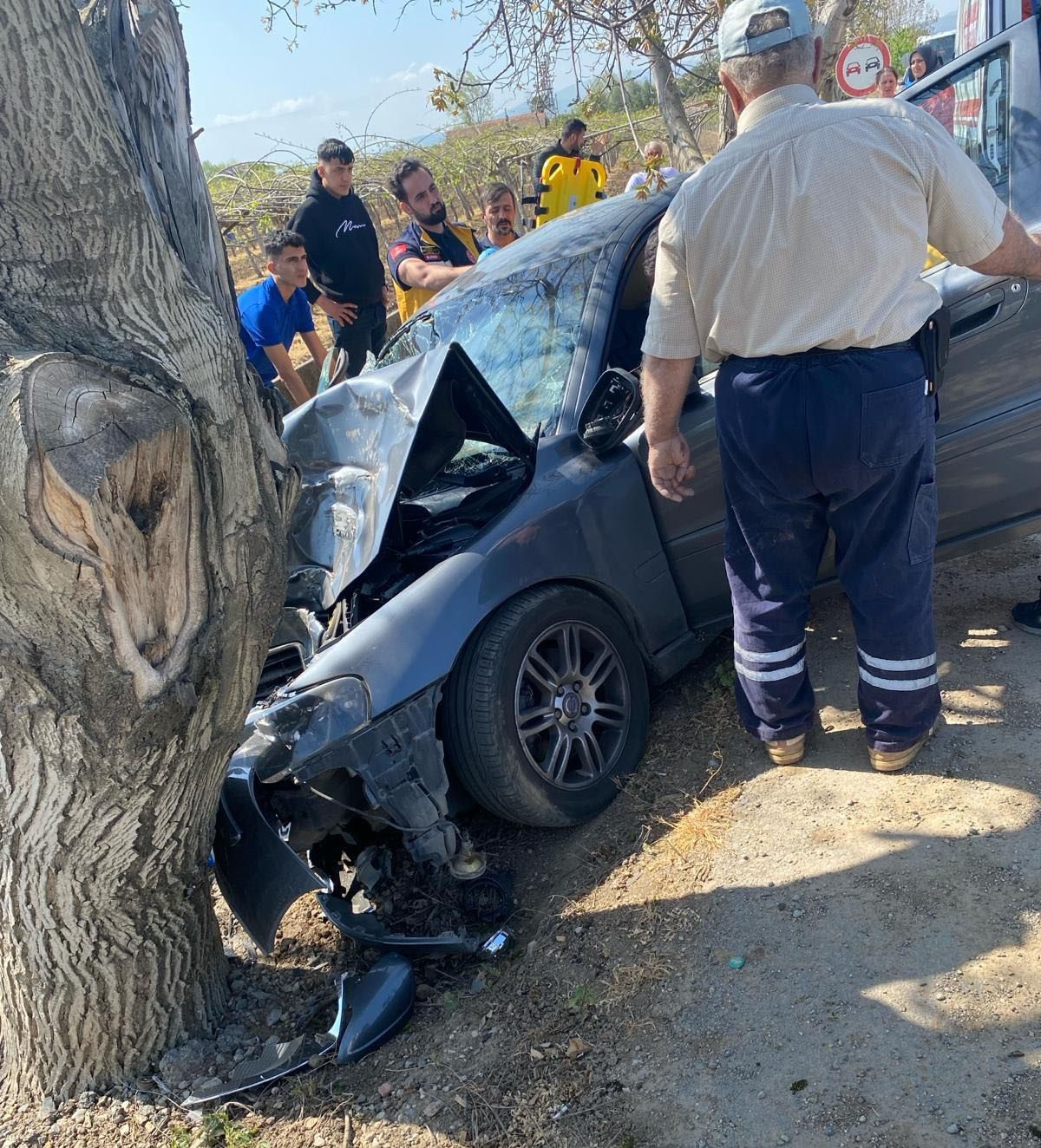Bursa’da otomobil sulama kanalına düştü