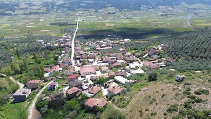 Bursa’daki bu köyden ‘şifalı su’ fışkırıyor Bursa’nın İznik ilçesindeki Karatekin köyünde, çeşmelerden akan suyun şeker hastalığına