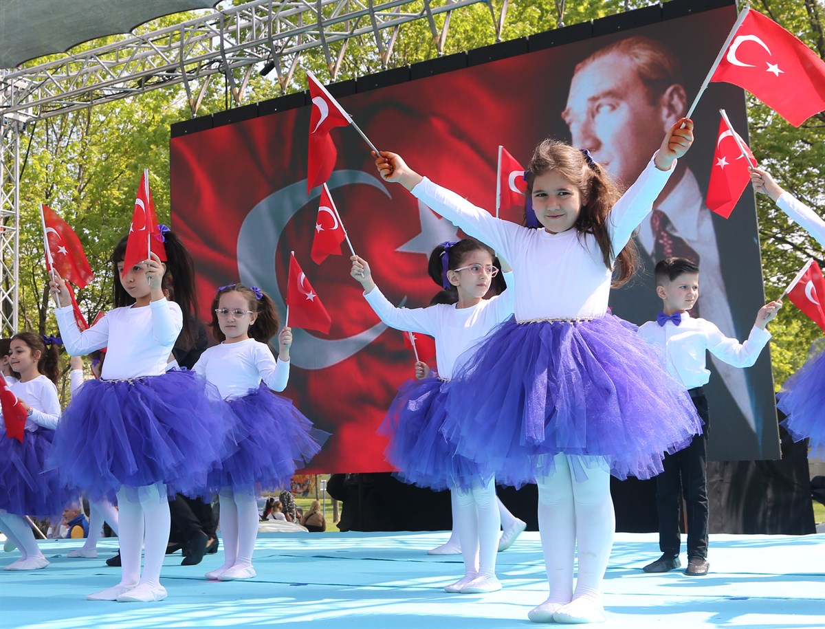 Hayranlarına müjde! Bursa’ya 23 Nisan’da o ünlü isim geliyor…