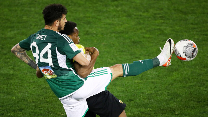 Fenerbahçe’de Samet Akaydin gelişmesi Panathinaikos'un şampiyonluk yolunda yara aldığı AEK maçında hatasından dolayı kalesinde