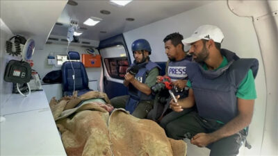 İsrail mülteci kampını bombaladı! TRT Arapça ekibinin de bulunduğu bir grup gazeteci yaralandı