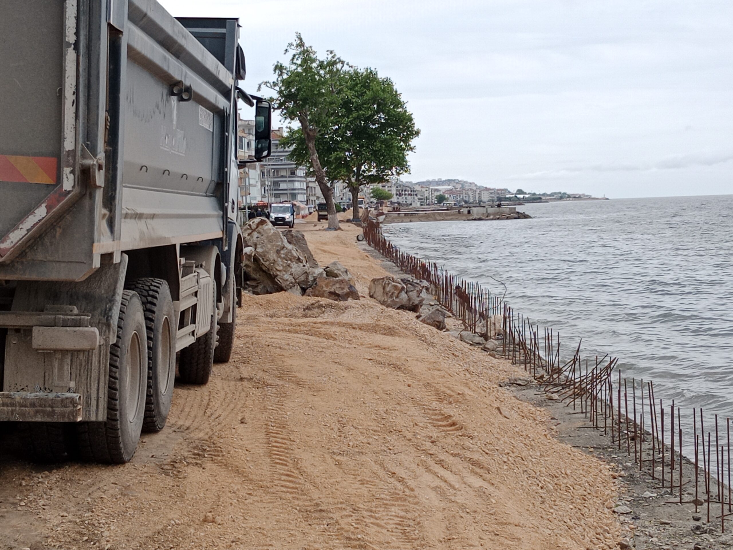 Bursa’nın en gözde sahiline bu kötülüğü kim yaptı?