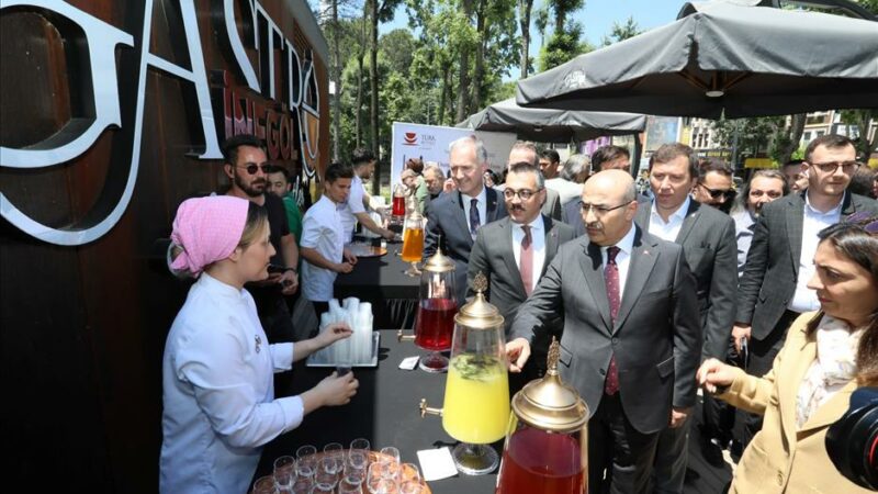 Bursa’da ‘Türk Mutfağı Haftası’ İnegöl’den başladı Bursa Valiliği koordinasyonunda 1 hafta boyunca Bursa merkez ve ilçelerde