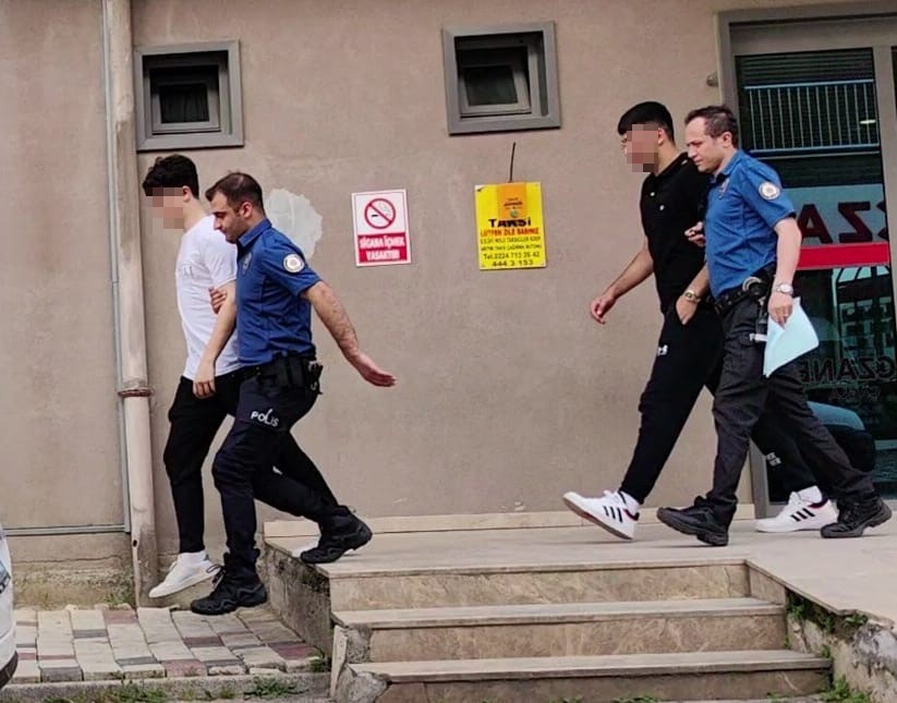 Bursa’da 14 yaşındaki çocuğu öldüresiye dövdüler