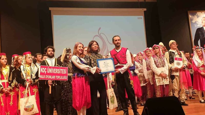 Uluslararası Folklor Festivali’nde Bursa Uludağ Üniversitesi rüzgarı