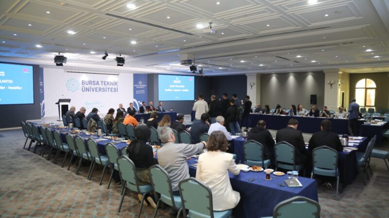 Bursa Teknik Üniversitesi (BTÜ) Rektörü Prof. Dr. Naci Çağlar, basın