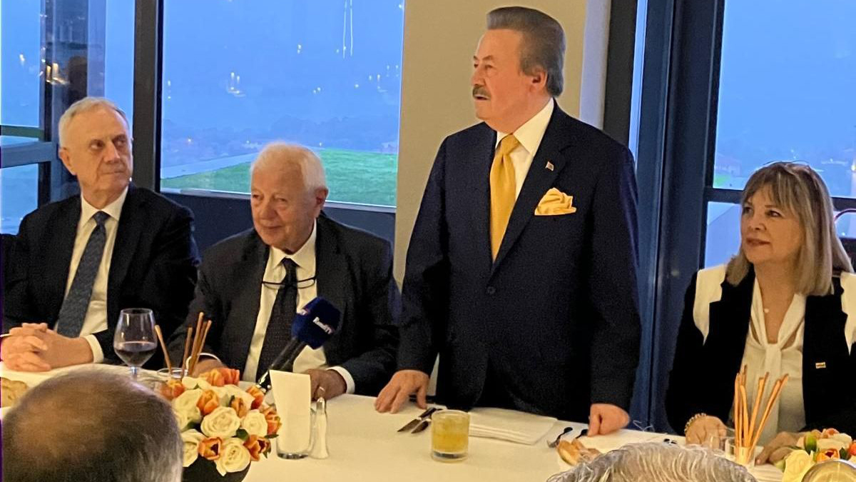 RUYİAD’dan Devlet eski Bakanı Cavit Çağlar’a kutlama